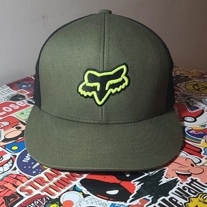Fox racing snap back hat